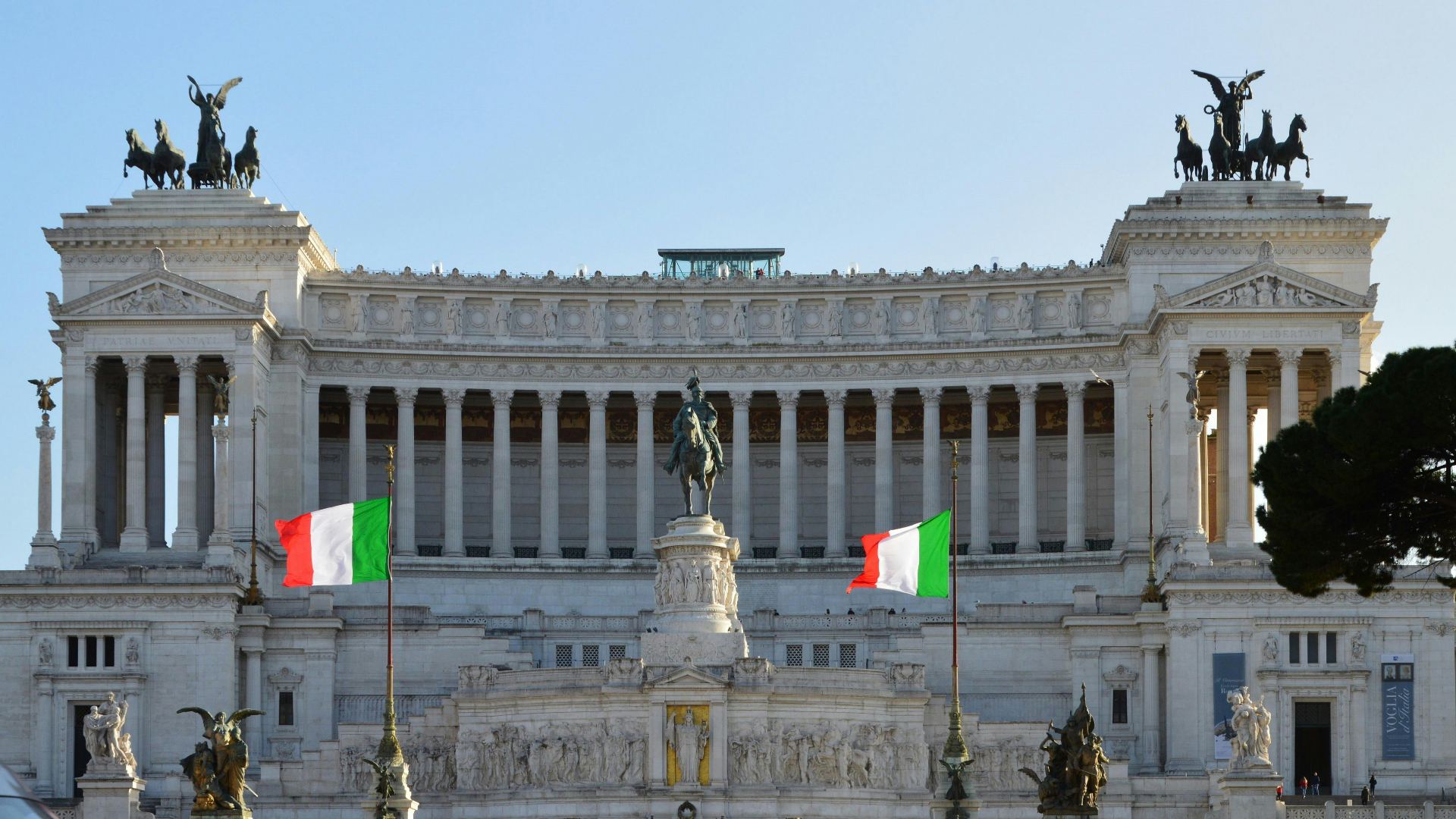 Legislação de cidadania italiana - Lei nº 91 de 1992 com bandeira da Itália